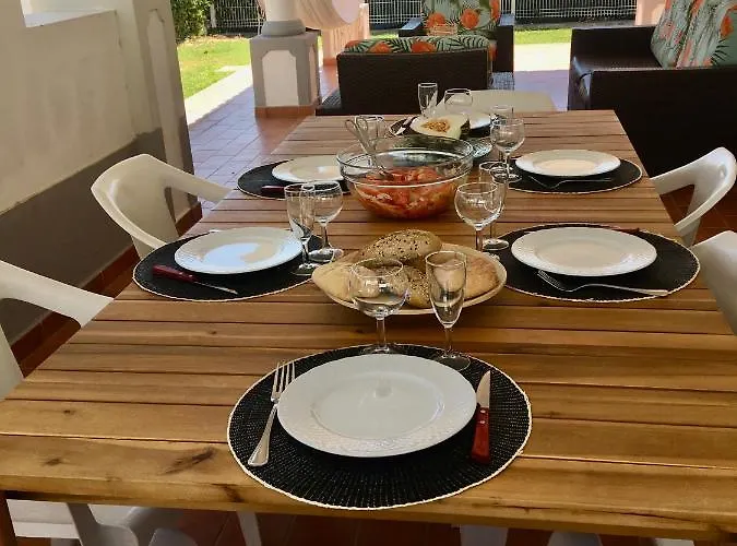 Med - Private Pool, Garden, Sun Day, Stunning Views * Albufeira