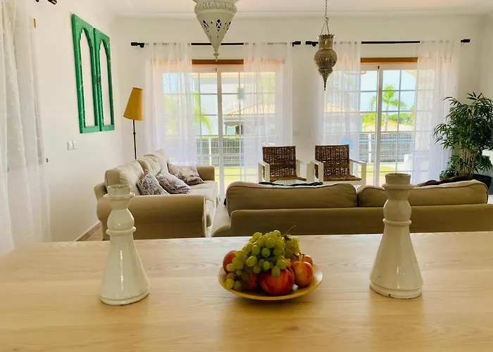 Med - Private Pool, Garden, Sun Day, Stunning Views Villa Albufeira