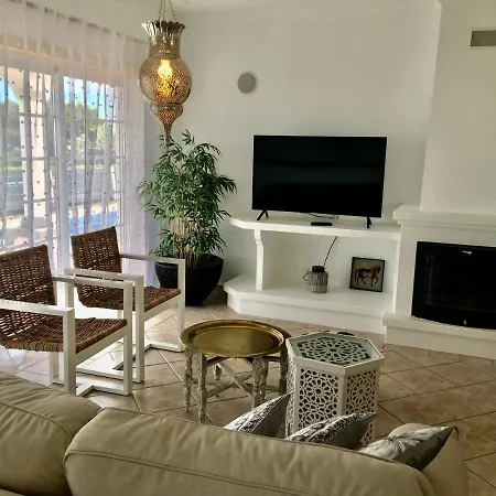 Med - Private Pool, Garden, Sun Day, Stunning Views *